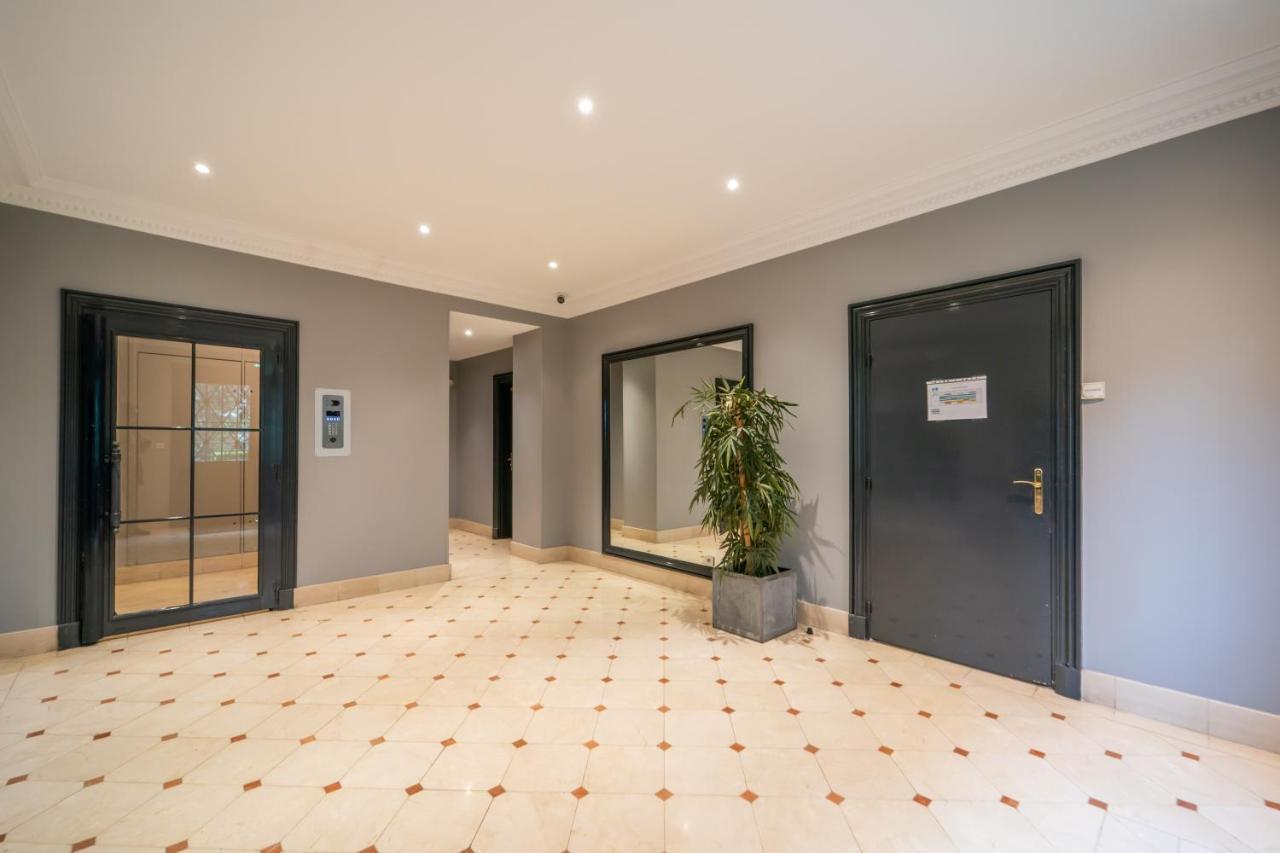 Havre De Paix - Appt Avec Terrasse Apartment Courbevoie Exterior photo