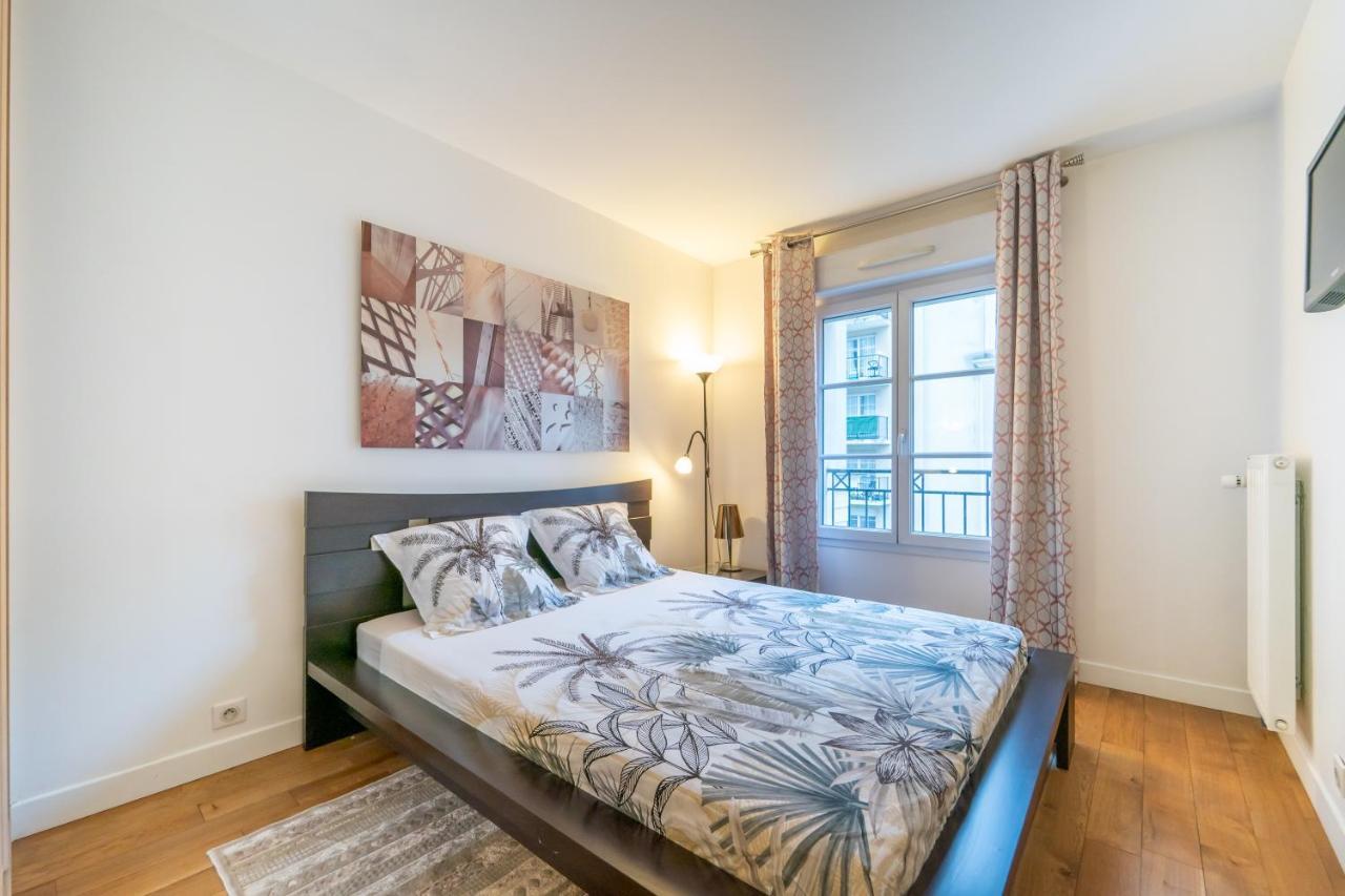 Havre De Paix - Appt Avec Terrasse Apartment Courbevoie Exterior photo